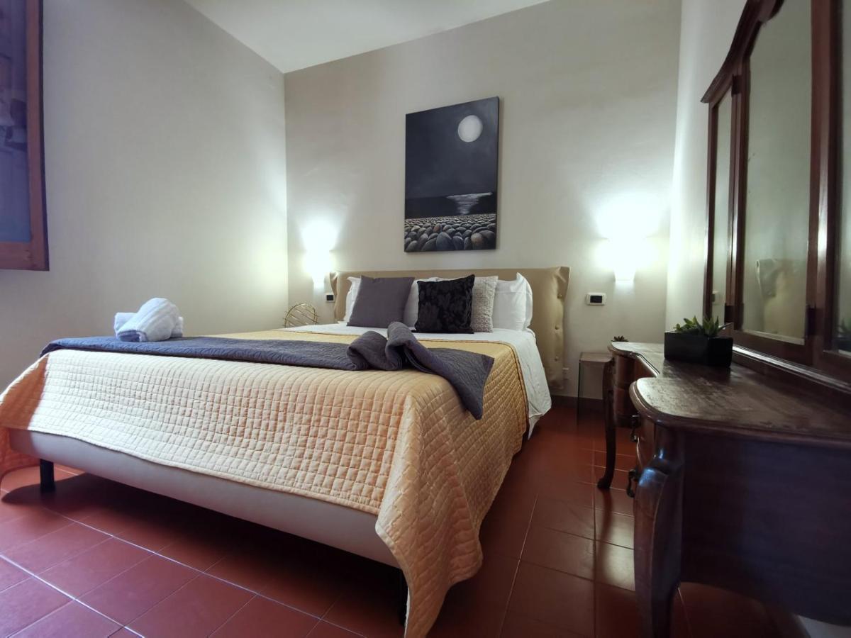 Villa La Lumia B&B Suites & Apartments Agrigento Bagian luar foto